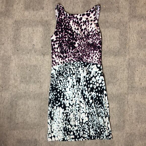 Vintage Diane Von Furstenberg 100% silk iconic wrap dress/cover-up | Size 6 - Picture 6 of 12